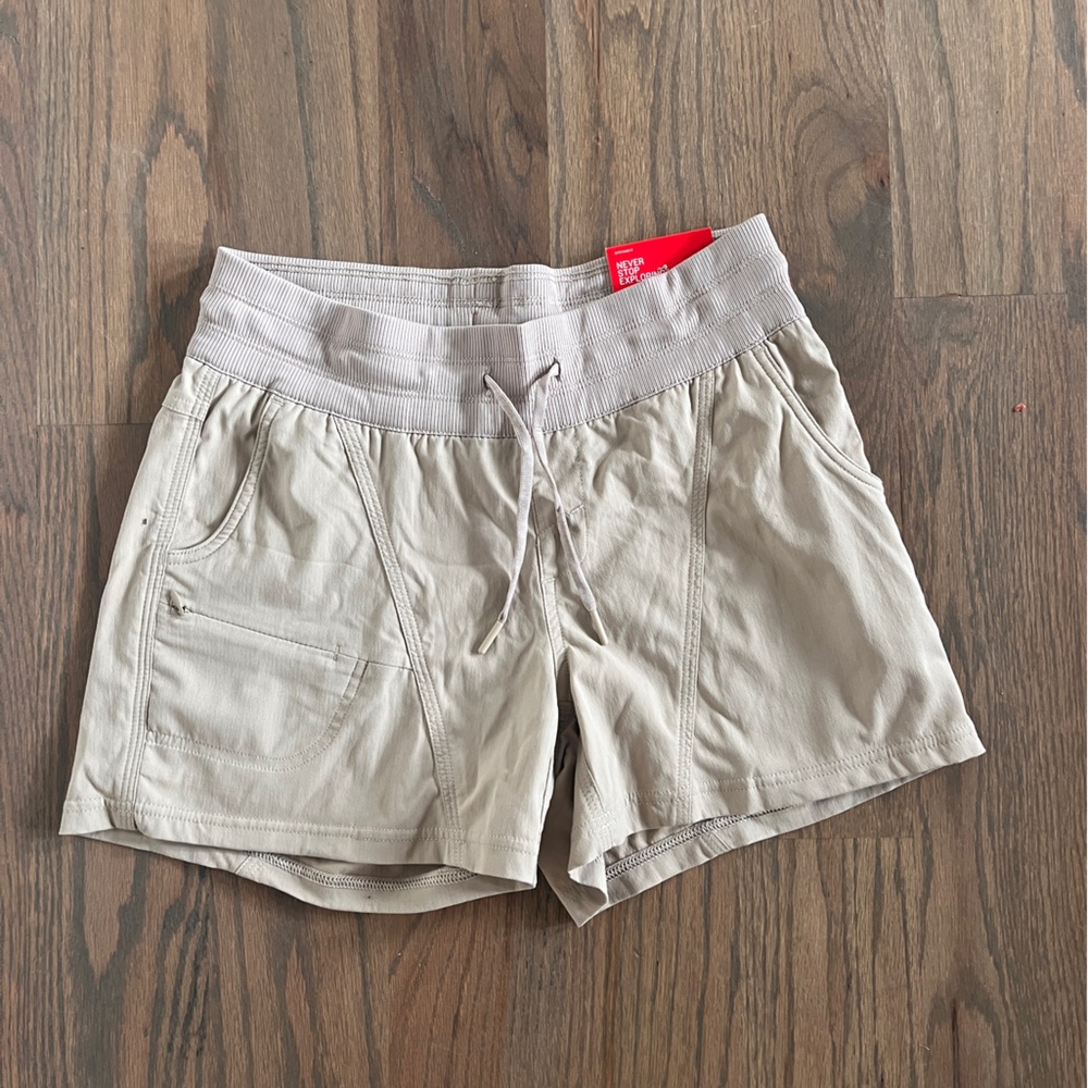The North Face Khaki Elastic Waist Shorts - Size Small